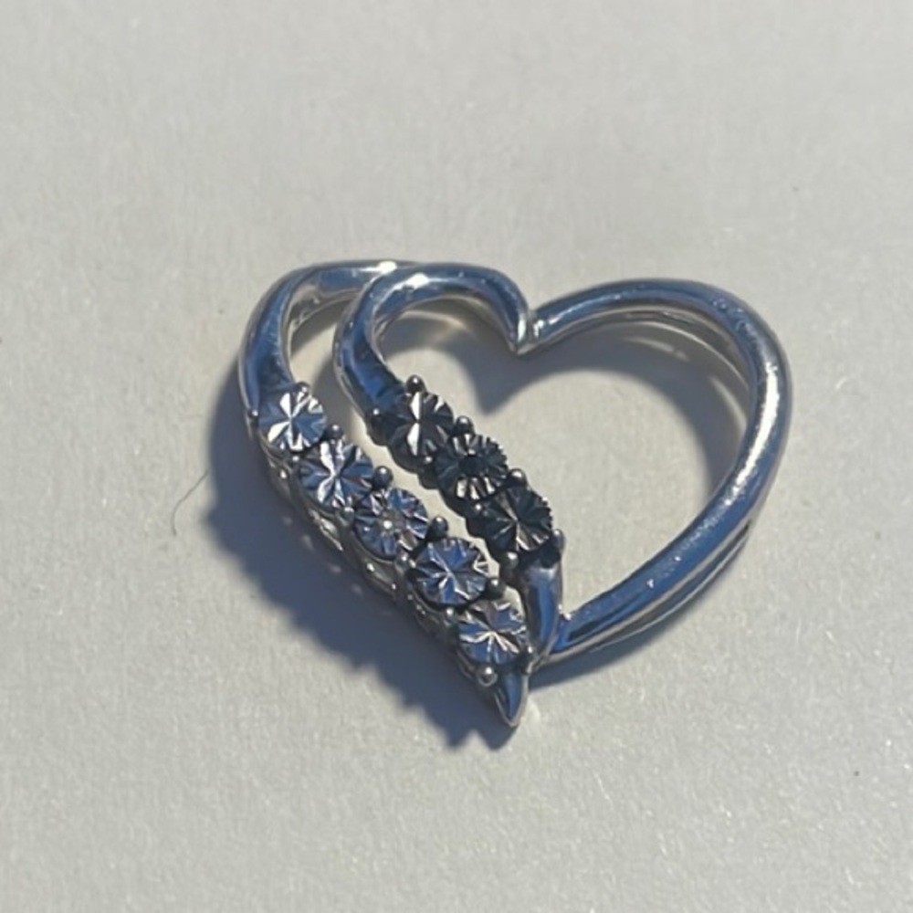 Elegant Silver Heart With Real White and Black Diamond Accents Slider Pendant - Picture 3 of 3